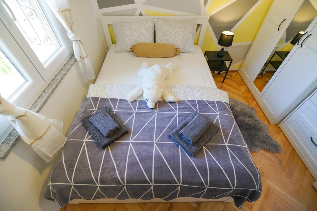 Apartment Jardin With Free Cowered Parking Zadar Exterior photo